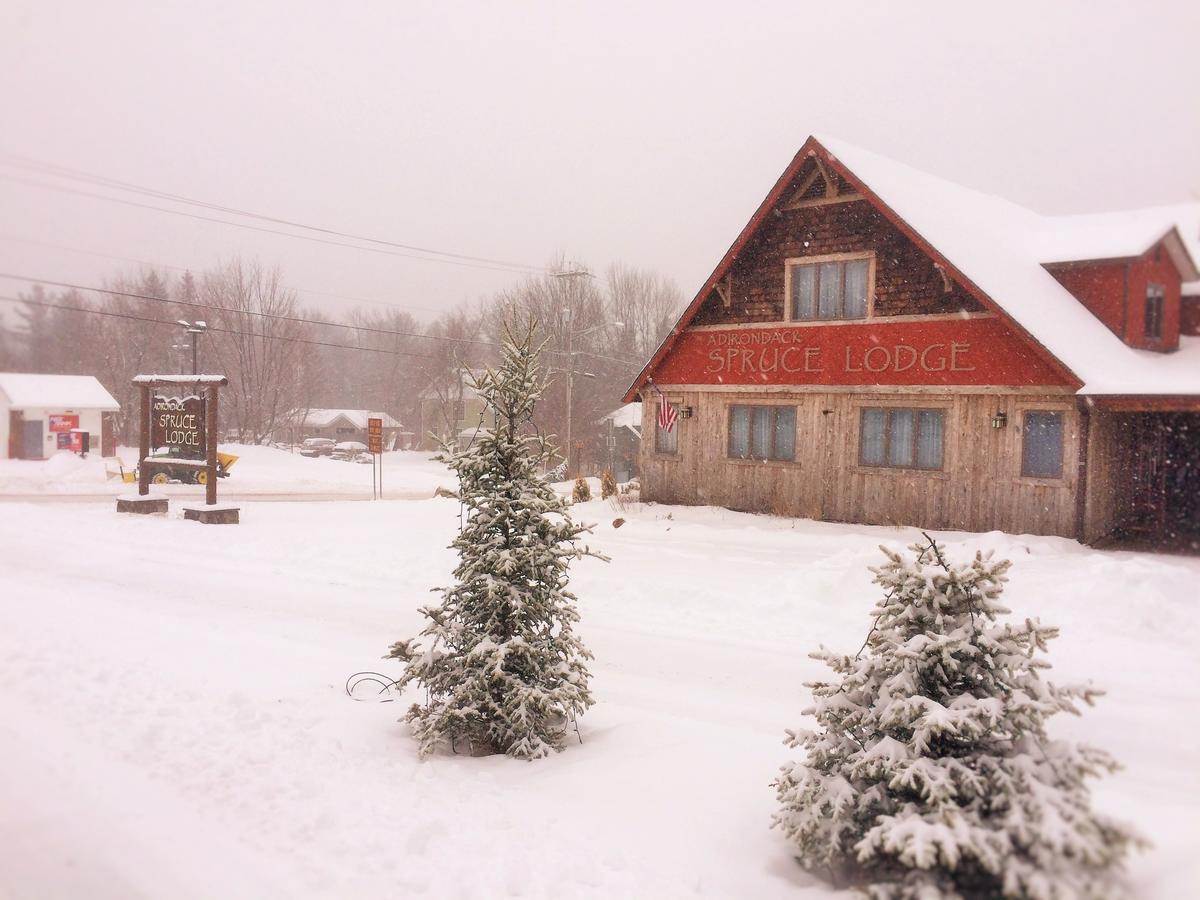 Adirondack Spruce Lodge Wilmington